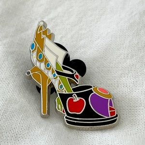 Disney Pin Evil Queen Snow White Villains High Heels Stylized 2013